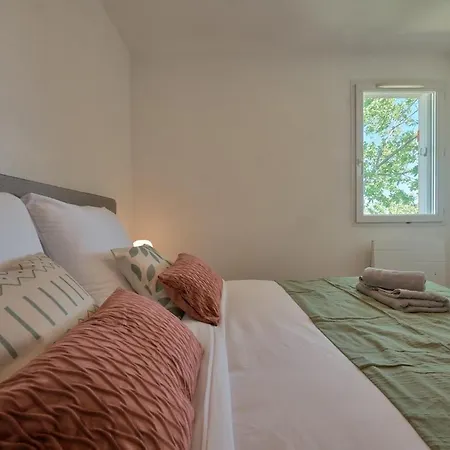 Appartement, Terrasse, Piscine, Netflix Et Wi-fi Gaillac
